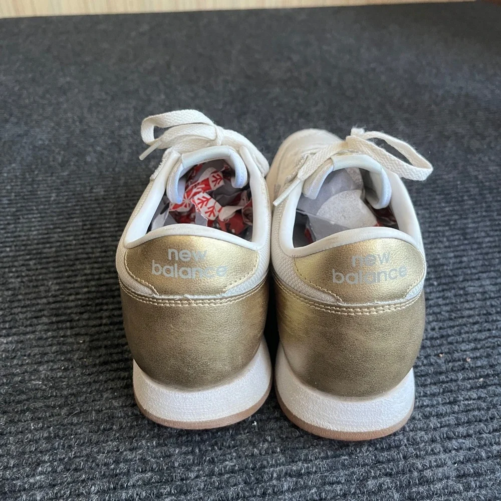 New Balance 620 Womens Sneakers Cream Gold Metallic Retro Running Shoes Neutral